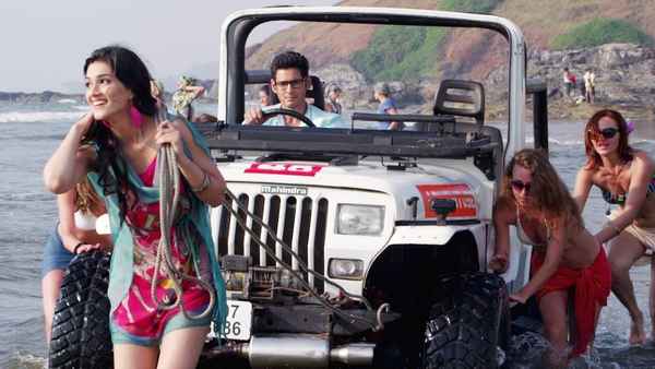 1: Nenokkadine Poster 1