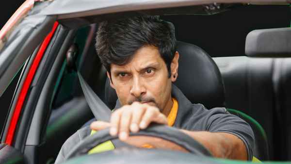 10 Endrathukulla Poster 1