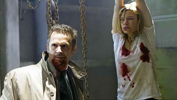 30 Days of Night: Dark Days Poster 3