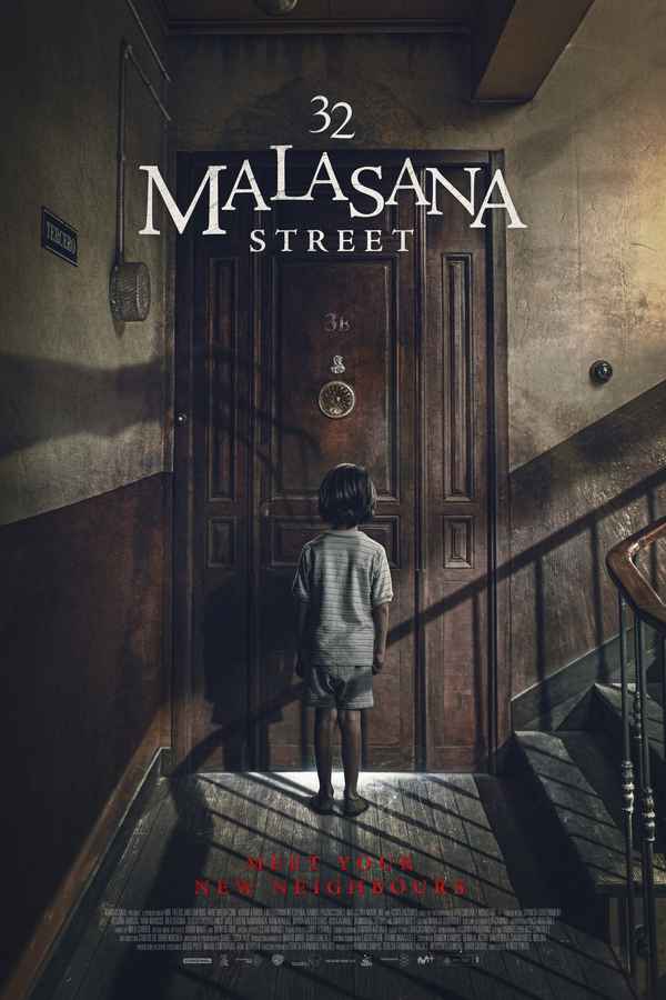 32 Malasana Street Poster 7