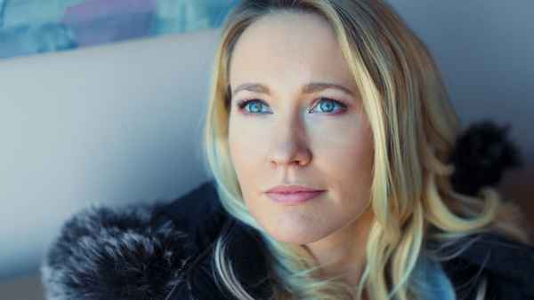 5,000 Blankets Poster 3