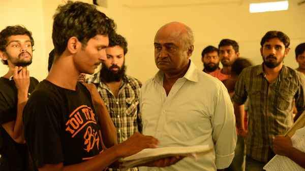 8 Thottakkal Poster 3