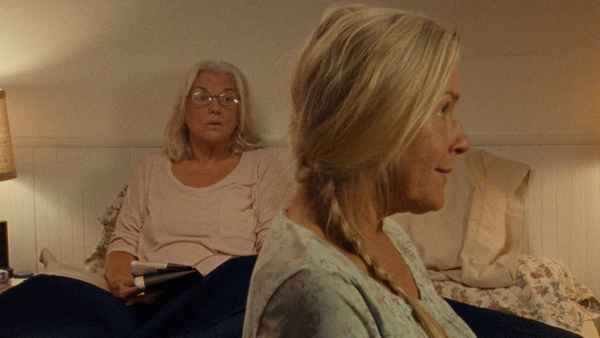 A Bread Factory Part One: For the Sake of Gold Poster 3