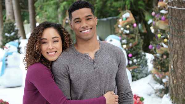 A Christmas Duet Poster 4