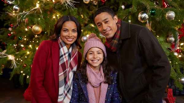 A Christmas Tree Grows in Colorado Poster 5