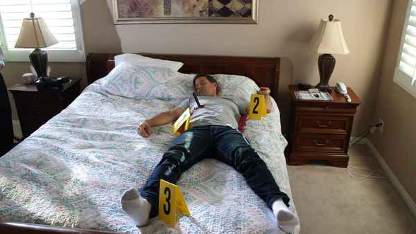 A Date to Die For Poster 1