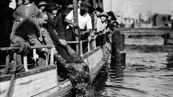 A Day’s Pleasure Poster 3