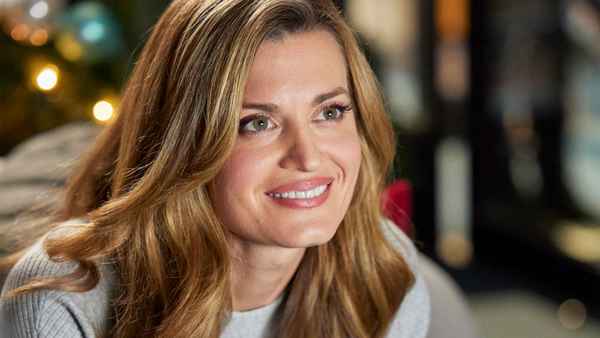 A Dickens of a Holiday! Poster 2