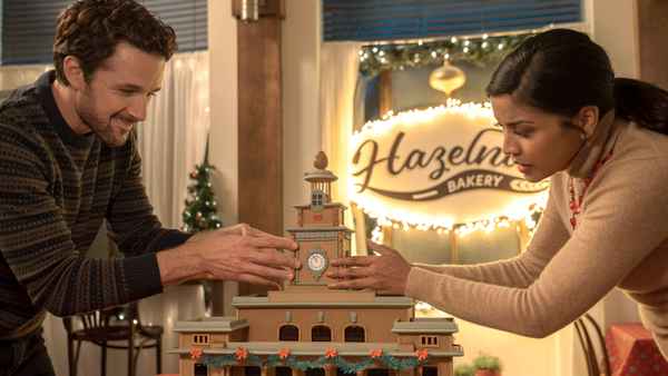 A Gingerbread Christmas Poster 1