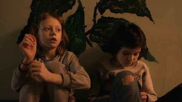 A House Made of Splinters Poster 3