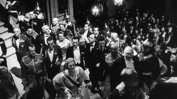 A Night at the Opera Poster 3