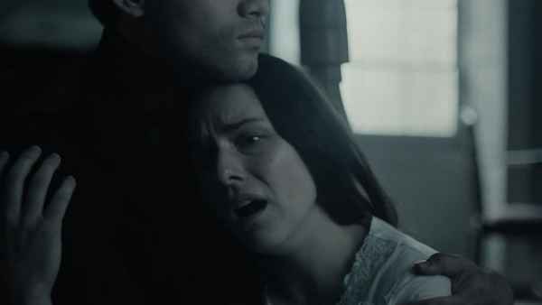 A Nightmare Wakes Poster 7