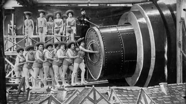 A Trip to the Moon Poster 2