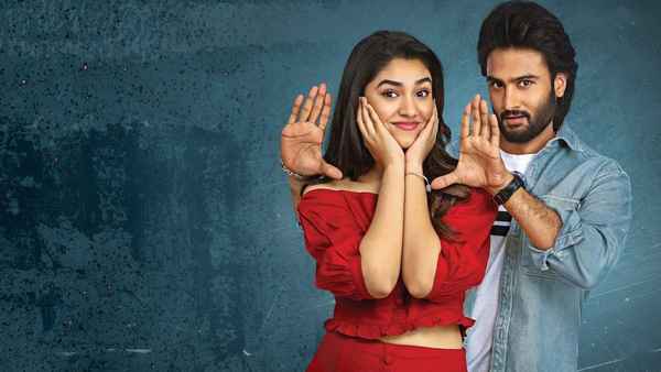 Aa Ammayi Gurinchi Meeku Cheppali Poster 2