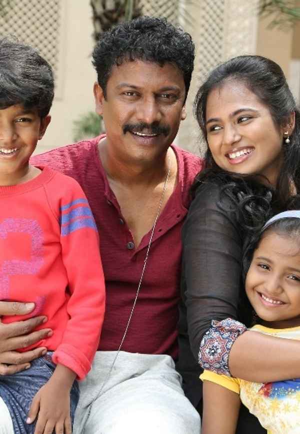 Aan Devathai Poster 4