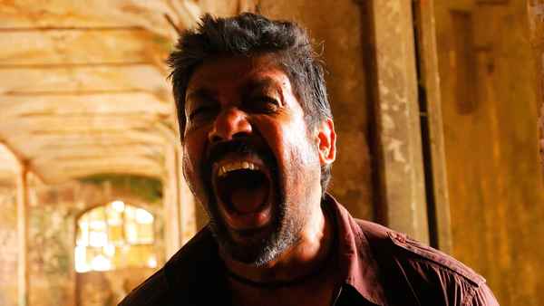 Aaranya Kaandam Poster 4