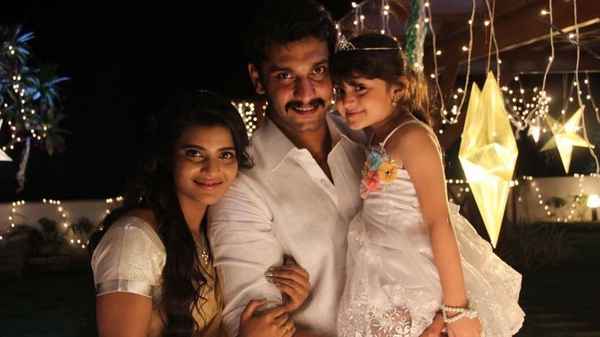 Aarathu Sinam Poster 1