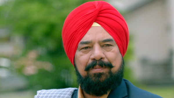 Aate Di Chidi Poster 2