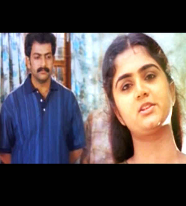 Achanurangatha Veedu Poster 4