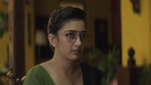 Achcham Madam Naanam Payirppu Poster 2