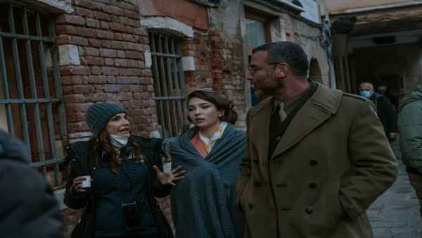 Across the River and Into the Trees Poster 3