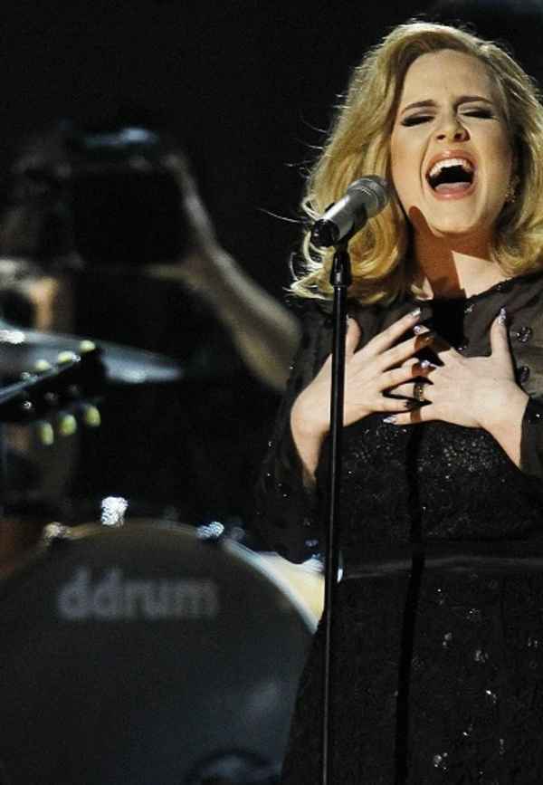 Adele: Live at the Royal Albert Hall Poster 6