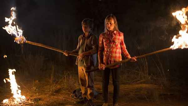 Against the Wild II: Survive the Serengeti Poster 6