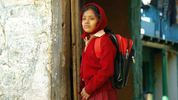 Akka Kuruvi Poster 4