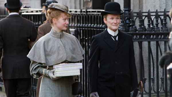 Albert Nobbs Poster 1