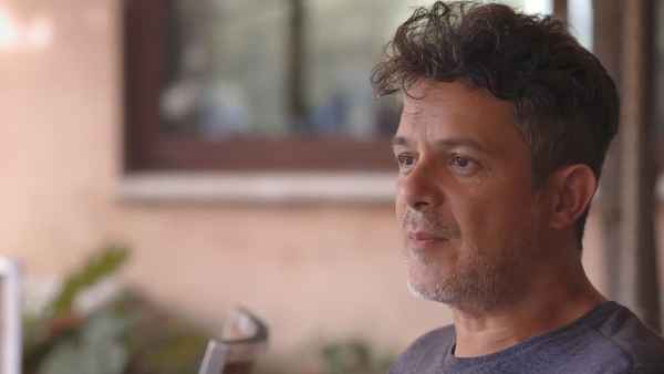 Alejandro Sanz: What I Was Is What I Am Poster 3