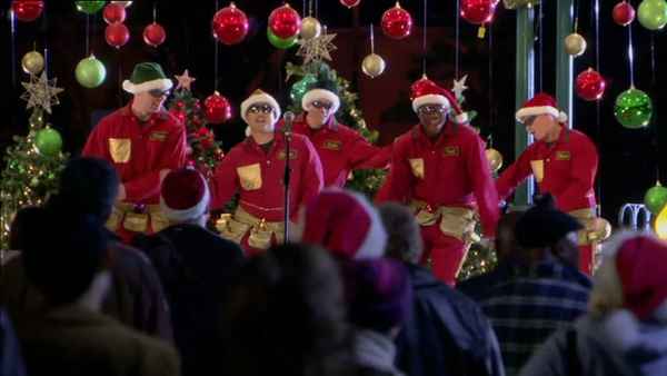 All She Wants for Christmas Poster 1