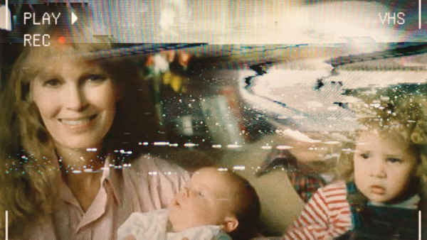 Allen v. Farrow Poster 3