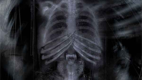 Alone In The Dark Poster 3