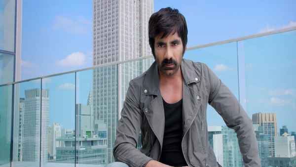 Amar Akbar Anthony Poster 2