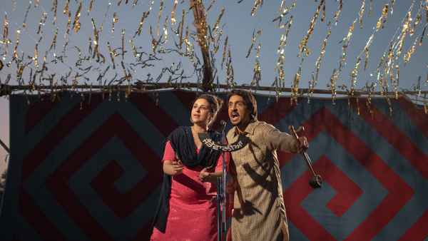 Amar Singh Chamkila (अमर सिंह चमकीला) Poster 3