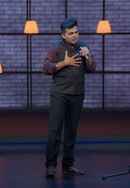 Amit Tandon: Family Tandoncies Poster 4