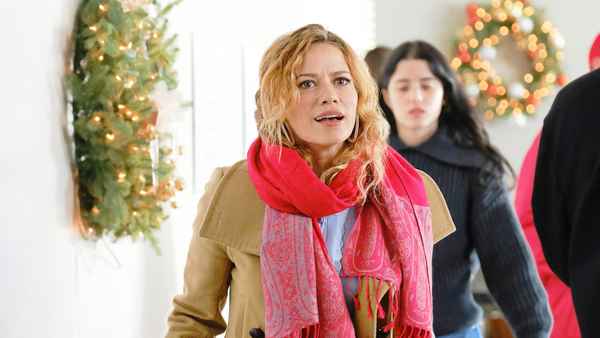 An Unexpected Christmas Poster 2