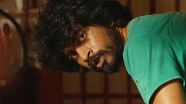 Andhaghaaram Poster 5