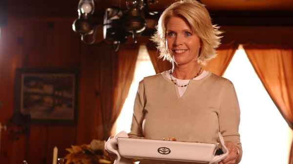 Angel in the Family Poster 7