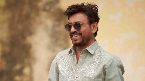 Angrezi Medium Poster 2