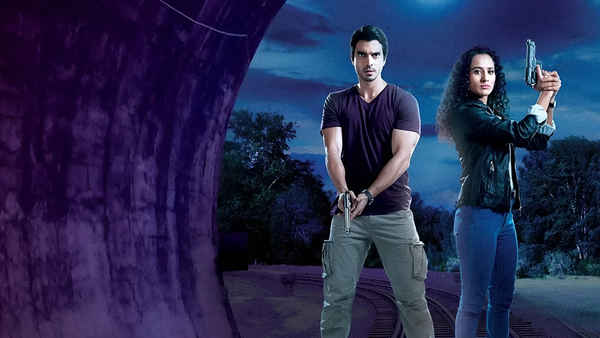 Anjaan: Special Crimes Unit Poster 5