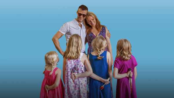 Ankle Biters Poster 5