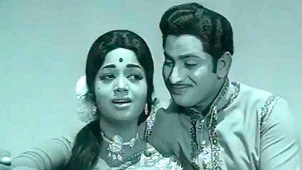 Antha Mana Manchike Poster 3