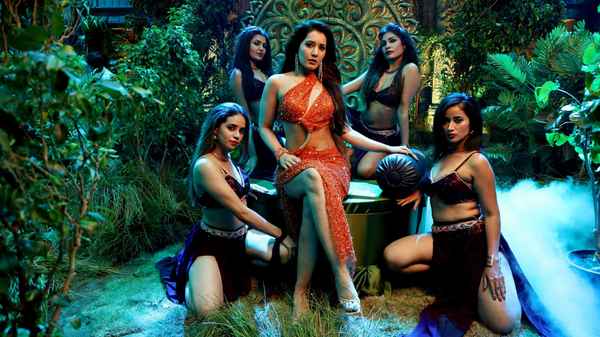 Aranmanai 4 (அரண்மனை 4) Poster 1