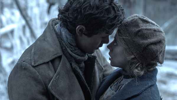 Ashes in the Snow Poster 3