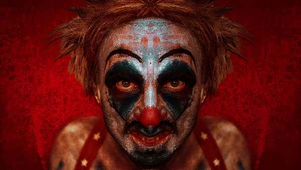 Asylum: Twisted Horror & Fantasy Tales Poster 1