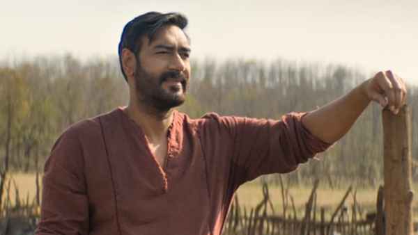 Azaad (आज़ाद) Poster 1