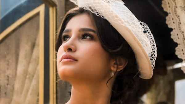 Azaad (आज़ाद) Poster 2