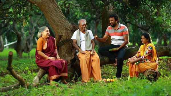 Balle Vellaiyathevaa Poster 4