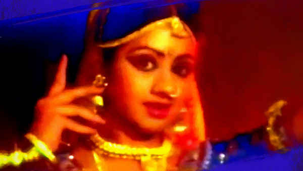 Bangaru Kanuka Poster 4